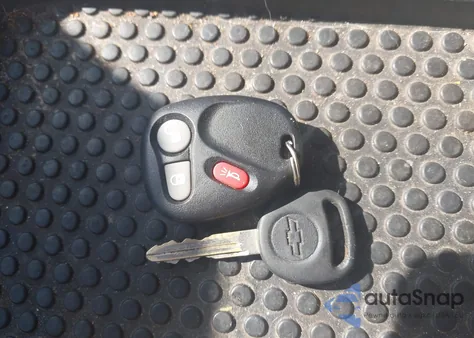 2005 Chevrolet Tahoe Z71 z USA, uszkodzony, nr VIN 1GNEK13T55R249416